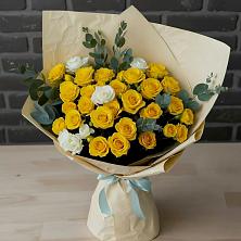 Букет цветов из:  Розы в Холмской