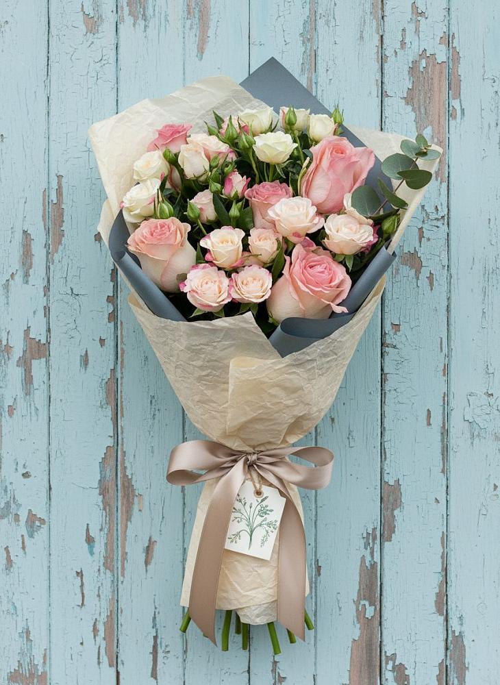 Букет цветов из: Розы в Холмской