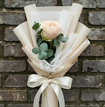 Букет цветов из:  Розы в Холмской