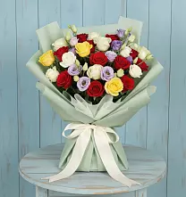 Букет цветов из:  Розы #REPLACE_PRED# Холмской
