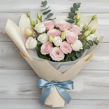 Букет цветов из:  Лизиантусы в Холмской