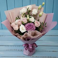 Букет цветов из:  Розы и Лизиантусы в Холмской