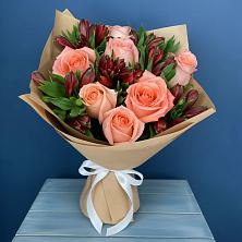 Букет цветов из:  Розы и Альстромерии в Холмской