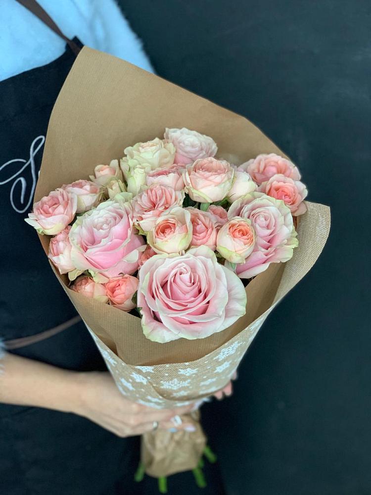 Букет цветов из: Хризантемы и Розы в Холмской