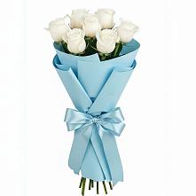 Букет 7 белых роз Проуд в Холмской