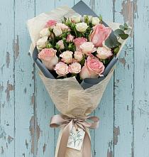 Букет цветов из:  Розы в Холмской