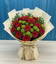 Букет цветов из:  Розы и Хризантемы в Холмской