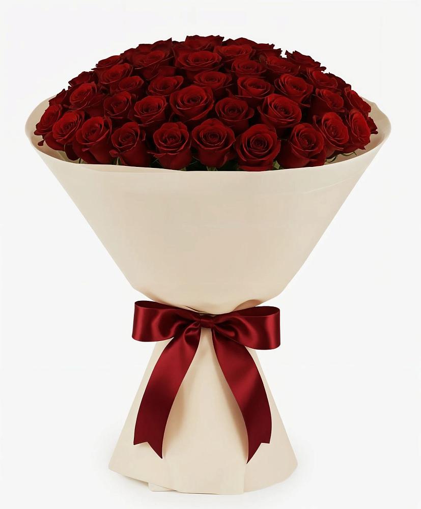 Букет 101 Бордовая роза Блэк Бакарра в Холмской